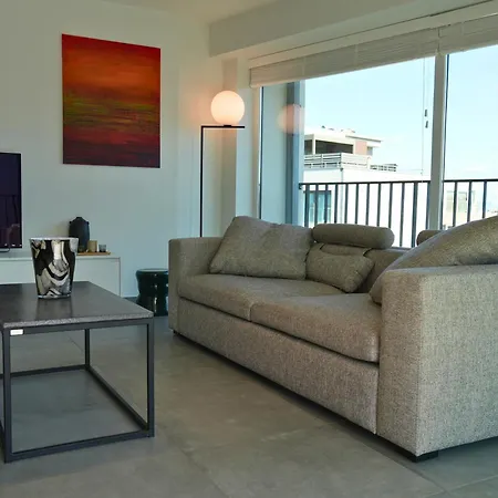 Апартаменты L'Empire Ostende - Sejour Tout A Pied En Famille - Plage 100M - Vue Mer Laterale - Terrasse - Tram A 5Min *