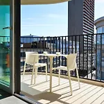 Vue Laterale 2 Moderne A By La Conciergerie Οστένδη