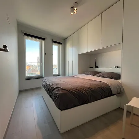 Vue Laterale 2 Moderne A By La Conciergerie アパート