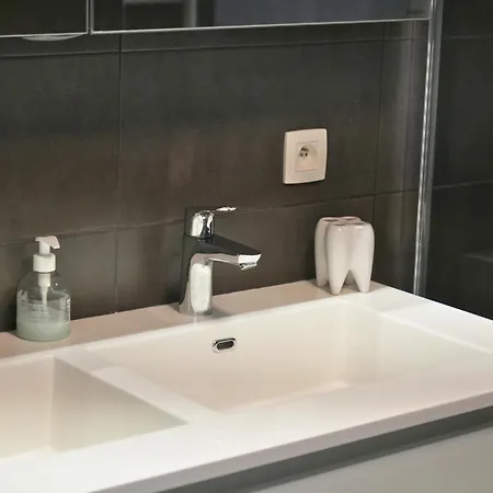 Vue Latérale 2 Moderne à By La Conciergerie Ostenda